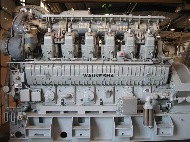 4200 KW Waukesha #12V-AT27GL, Natural gas generator set, 12470 Volts, new surplus, 2004 - Image 3
