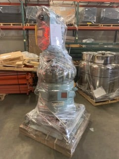 30 gallon Pfaudler, glass lined reactor, 150 psi/FV internal, 125 psi jacket, serial #J044389, 2001 - Image 1