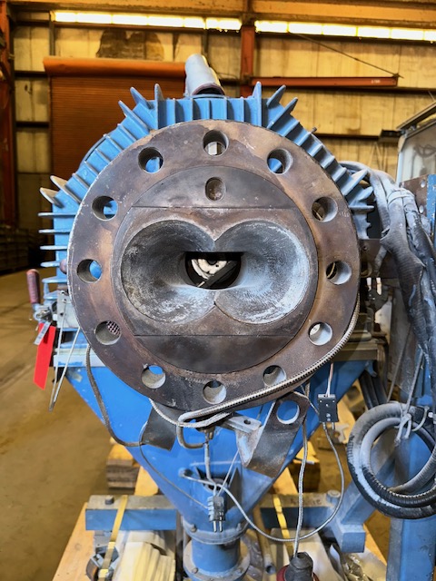 Buss, hot cut pelletizer package, 2 blade rotor, multiple die plates, 12.5 KW 460 V. motor - Image 4