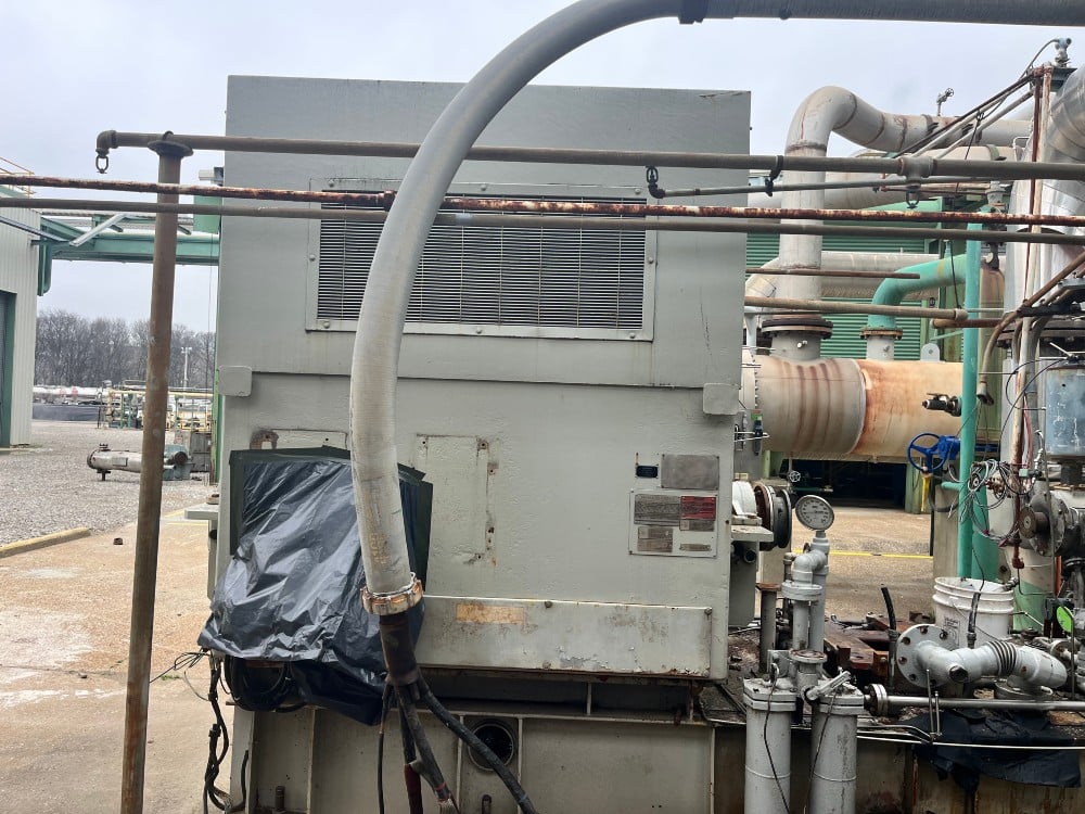 1306 KW, 3625 RPM, General Electric Induction Generator, 4160 Volts, Frame 8411Z, cont duty, weather - Image 4