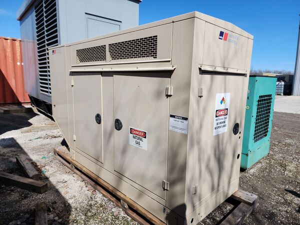 30 KW MTU #NL30GG6, Natural gas propane generator,sound attenuated enclosure, 1 or 3 phase, 240 Volts, 2009 - Image 1