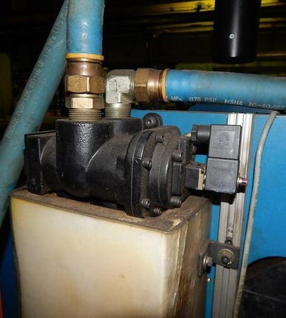 90 Ton, Farger &Joosten, multipower air/oil press, 7.9 stroke, 26" DL, 24" x17"x2" bed, 24" passline - Image 5
