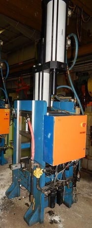 90 Ton, Farger &Joosten, multipower air/oil press, 7.9 stroke, 26" DL, 24" x17"x2" bed, 24" passline - Image 7