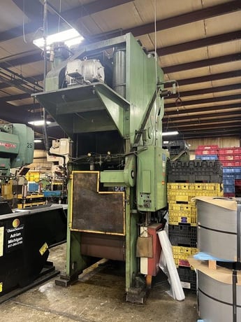 150 Ton, Bliss, OBI press, 8" stroke, 22" Shut Height, 4.5"adj., 40-80 SPM, 50" x30"bed, air clutch & brake - Image 2
