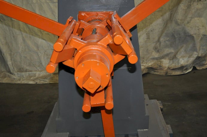 6000 lb. Jaco, non-motorized uncoiler, 20" mandrel, 72" outside dimensions, 16"-20" ID, manual expansion / - Image 6