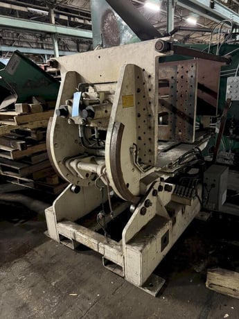 Hall #3, rocker type molding machine with controls, no hydraulics - Image 6
