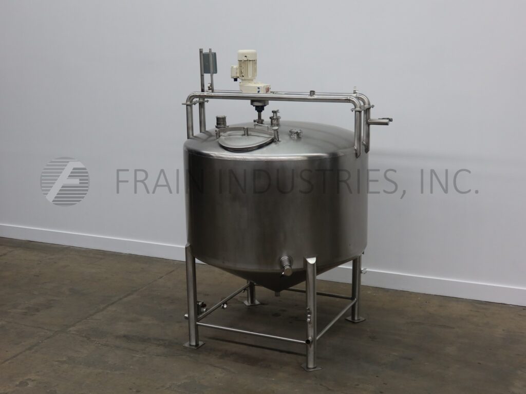 600 gallon 316 Stainless Steel single wall tank, 66" dia with 36" straight wall and 20" deep cone bottom - Image 1