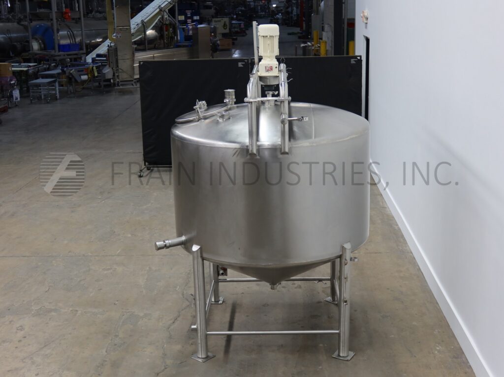 600 gallon 316 Stainless Steel single wall tank, 66" dia with 36" straight wall and 20" deep cone bottom - Image 3