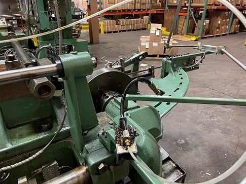 Nilson #4-T, 4-slide wire forming, 1/4" wire diameter, 16" standard feed length, 35-105 SPM - Image 2