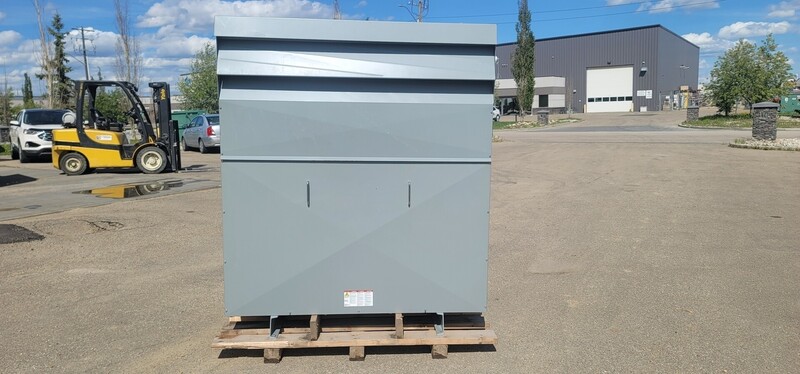 225 KVA 4160Y/2402 Primary, 600 Secondary, Hammond, auto transformer, dry, Nema 3R - Image 1