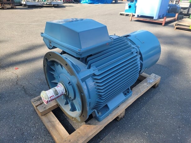 80 HP 1195 RPM ABB M2BA315SMB6V15, Frame 315S/M, TE, cast iron frame, 440 Volts, new - Image 3