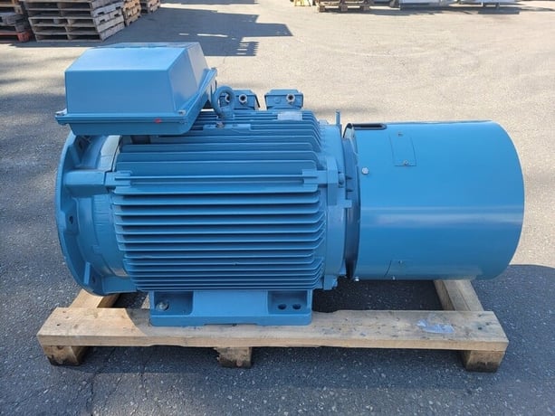 80 HP 1195 RPM ABB M2BA315SMB6V15, Frame 315S/M, TE, cast iron frame, 440 Volts, new - Image 9