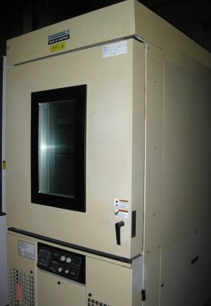30" width x 30" D x 30" H Blue M #ETC-16S-F, temperature chamber, -35&deg; to 190&deg;, 240 V., 3-phase, 42 Amps. - Image 1