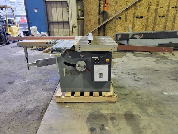 Casadei #KS/15, Sliding Table Saw w/ TigerStop Control, 8HP, 44" x 26.5" table, S/N 98-13-018, 1998 - Image 3