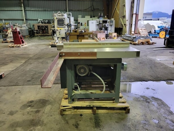 Casadei #KS/15, Sliding Table Saw w/ TigerStop Control, 8HP, 44" x 26.5" table, S/N 98-13-018, 1998 - Image 7