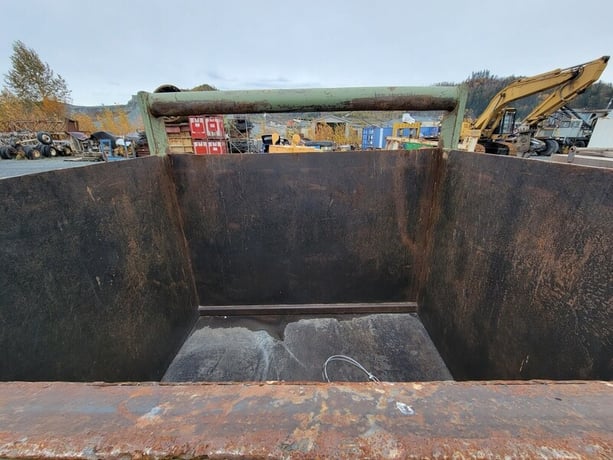 Chip Bin, 90" L x 94" width x 98" H outer dims. - Image 9