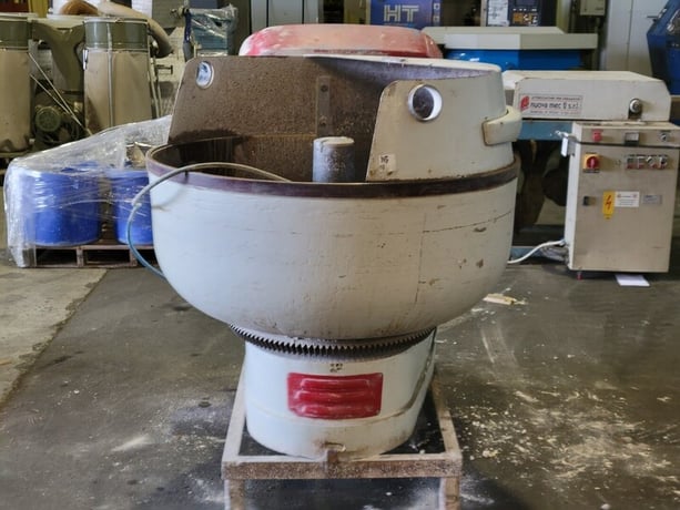 Tendicinghia #T20082, Clay Mixer - Image 7