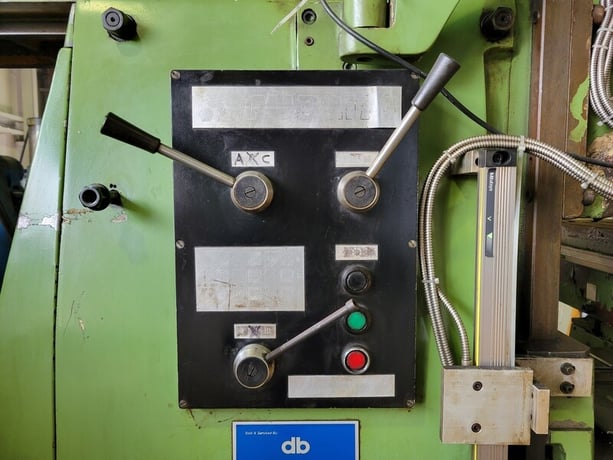 Darbert Machinery #4573, Milling Machine, 12" x52" table, 15 HP - Image 9