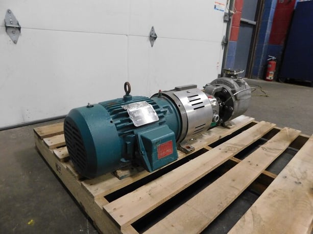 Flowserve / Durco #MK3, self primer pump, 5 HP, 3505 RPM, 316 Stainless Steel, 3 phase, new - Image 3