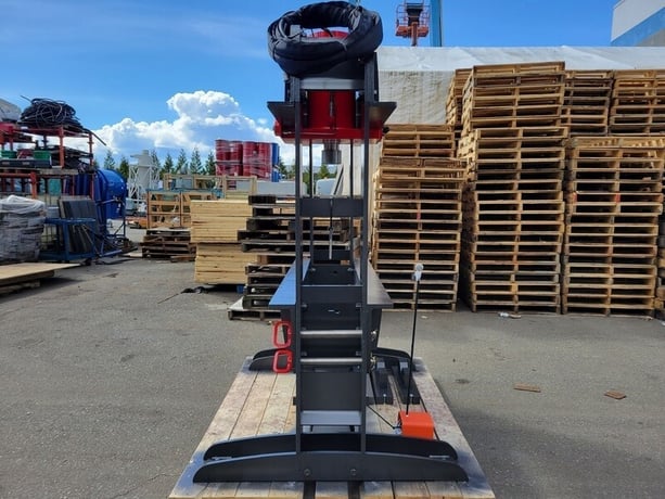 110 Ton, Edwards, shop press, 12.25" stroke, 4" cylinder, 37-7/16" x 48" bed, 2022 - Image 4