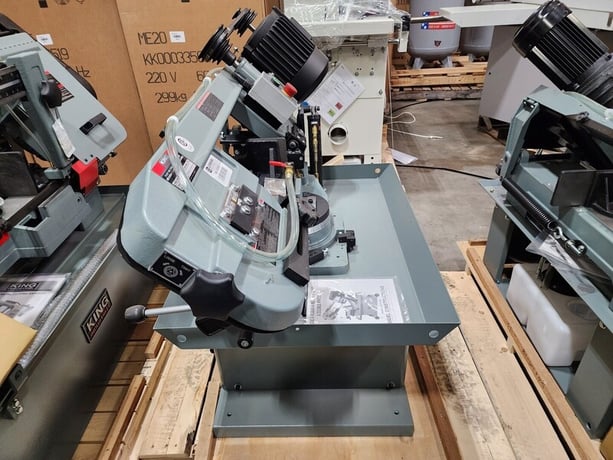 7" x 12" King #KC-712DS, dual-swivel metal bandsaw, 220 V., 1 HP - Image 10