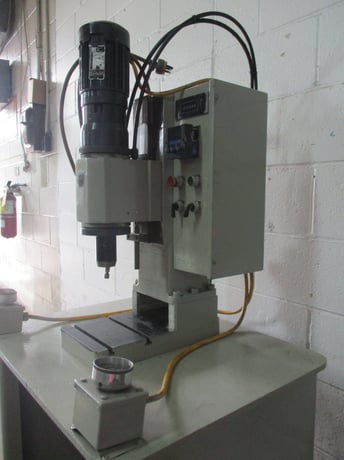 Taumel #250, orbital rivet machine - Image 2