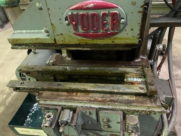 25 Ton, Yoder #P-25, cut-off press, 4.5 stroke, 8.5" open, 45" passline, air clutch - Image 6