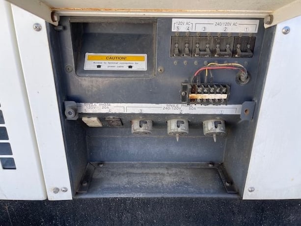 54 KW Airman MMD PowerPro #SDG65, standby, Tier 3, 120/240/208/277/480 Volts, 13k hours, 2008, $19k - Image 4