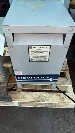 15 KVA 480 Primary, 126/62.5 Secondary, Hevi-Duty, with taps - Image 1