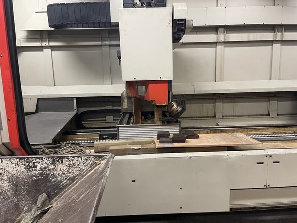 SW #BA35, Machining Center Longbed CNC, 29.5" X, 19.6" Y, 19.6" Z, 10000 RPM, 1995 - Image 6