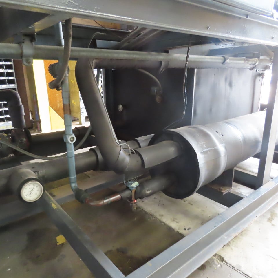 30 Ton, Budzar #AP-28S-SP, self contained air cooled chiller, 460 V., 800 BTU/Hr, R-422-B refrigerant - Image 9
