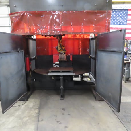 Lincoln Fanuc, 6-Axis dual zone robotic welding cell, 480 V., 3-phase, 570 A Power Wave 455 - Image 2