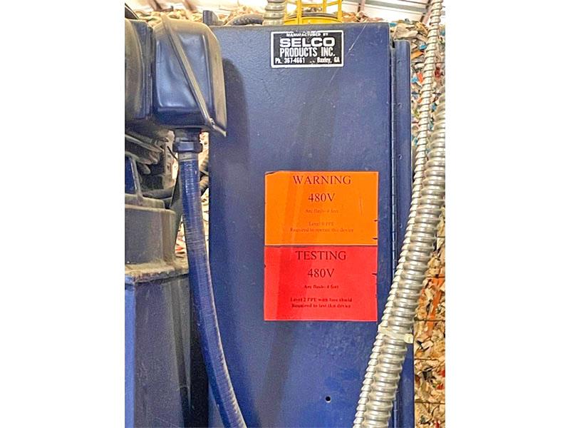 Selco #HL-12-LH, horizontal baler, 20 HP motor, 6" cylinder, 50" x 28" hopper opening, infeed conveyor - Image 9