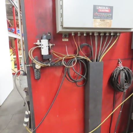 Lincoln, Fanuc 100iC, 6-Axis dual zone robotic welding cell Power Wave i400, 480 V. - Image 9