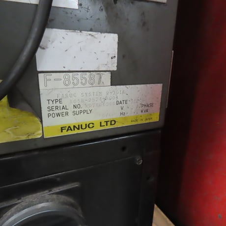 Lincoln, Fanuc 100iC, 6-Axis dual zone robotic welding cell Power Wave i400, 480 V. - Image 10