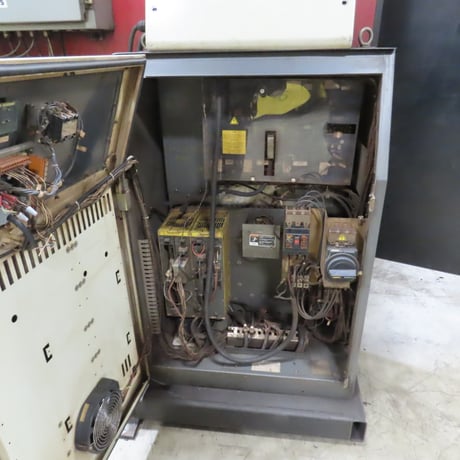 Lincoln, ED4102016, Fanuc 6-Axis dual zone robotic welding cell, 480 V., 3-phase, no welder - Image 10