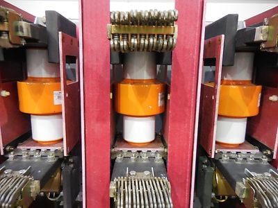3000 Amps, Siemens, 5-GMI-350-3000-78, AC high voltage vacuum breaker - Image 8