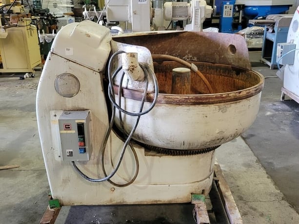 Tendicinghia #T20081, Clay Mixer, 220 VAC - Image 4