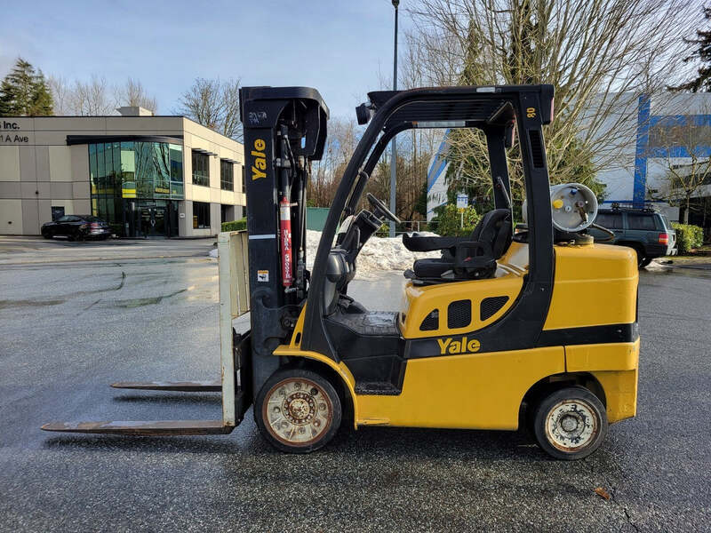 8000 lb. Yale #GLC080VXNGSE088, Forklift, 185.6" lift height, 99.5" Mast lowered height, 3 Mast Stages - Image 2