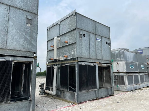 470 Ton, Imeco #IDC-1880-4, evaporative condenser, 20 HP motor, 2001 - Image 5