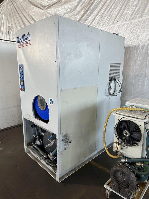 Mecwash #AVD-30 Washer, 12" x 12" x 16" chamber capacity, 400/200L tank capacity, 2011 - Image 8