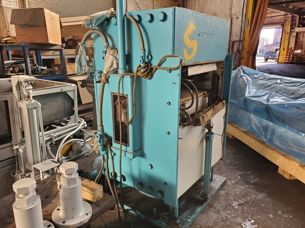 400 Ton, TMP French Oil, hydraulic press, 6 stroke, 12" DL, 24" x28", electric platen - Image 6