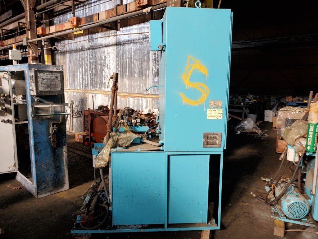 400 Ton, French Oil TMP, hydraulic press, 6 stroke, 12" DL, 24" x28", electric platen - Image 1