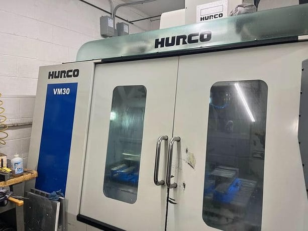 Hurco #VM-30, Hurco WinMax CNC Control, 50" X, 20" Y, 20" Z, 10000 RPM, 20 automatic tool changer, 2012 - Image 1