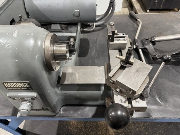 9" Hardinge #HSL59, 3-Speed, 750 - 1800 - 3000 RPM, 9" Sw, 10" Bed, S/N HSL-5C-6805-T - Image 5