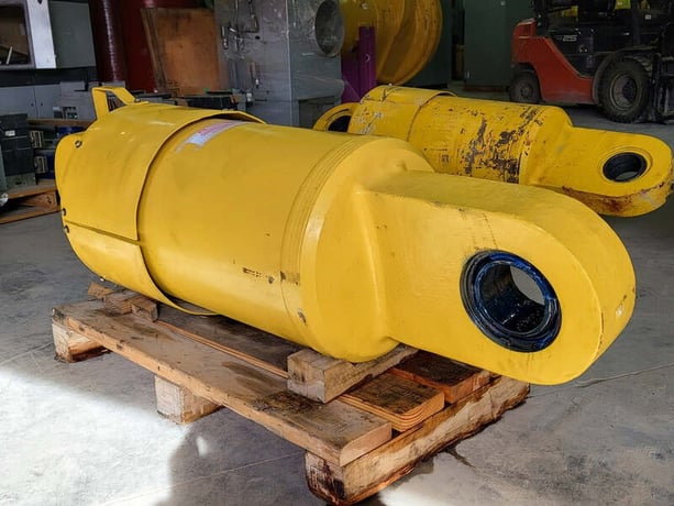 Komatsu Rear Suspension Assembly Eh9423 For 830E Rock Trucks - Image 9