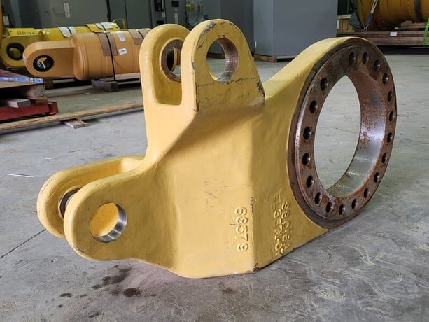 Komatsu Steering Arm 58E-00-02440 For 830E Rock Trucks - Image 1
