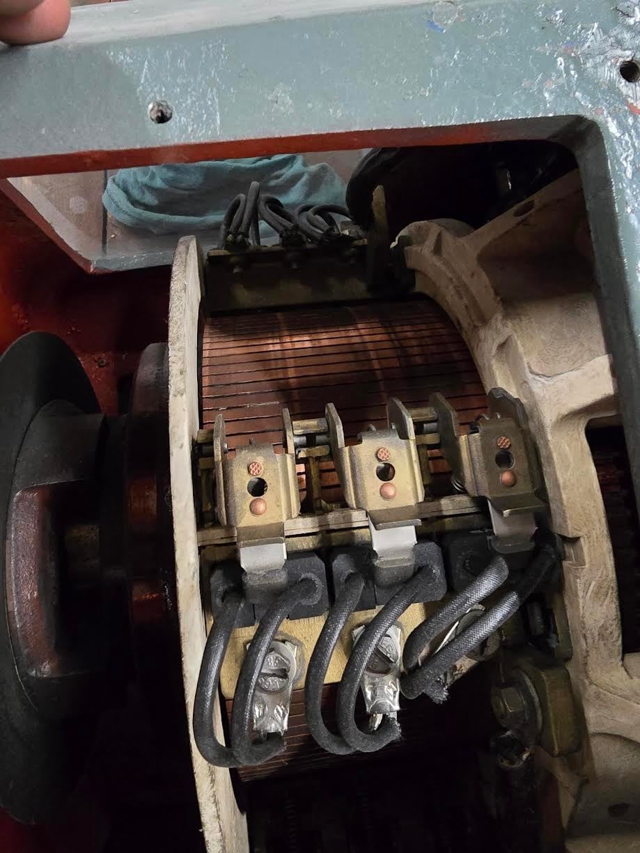 200 HP 1750/2500 RPM Bull, Frame S3611ATZ, DPFV, 500 VA, 150/300 VF - Image 1