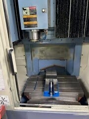 OKK #PG8, CNC vertical machining center, 12000 RPM, 20 automatic tool changer, BT40, 30 HP - Image 4