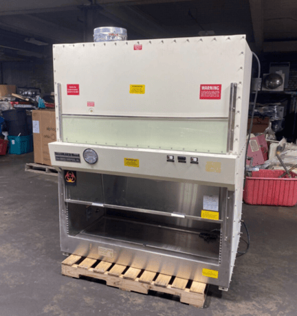 Baker #SG-400 SterilGARD, Biological Fume Hood Laboratory Cabinet 52" L Lab - Image 1